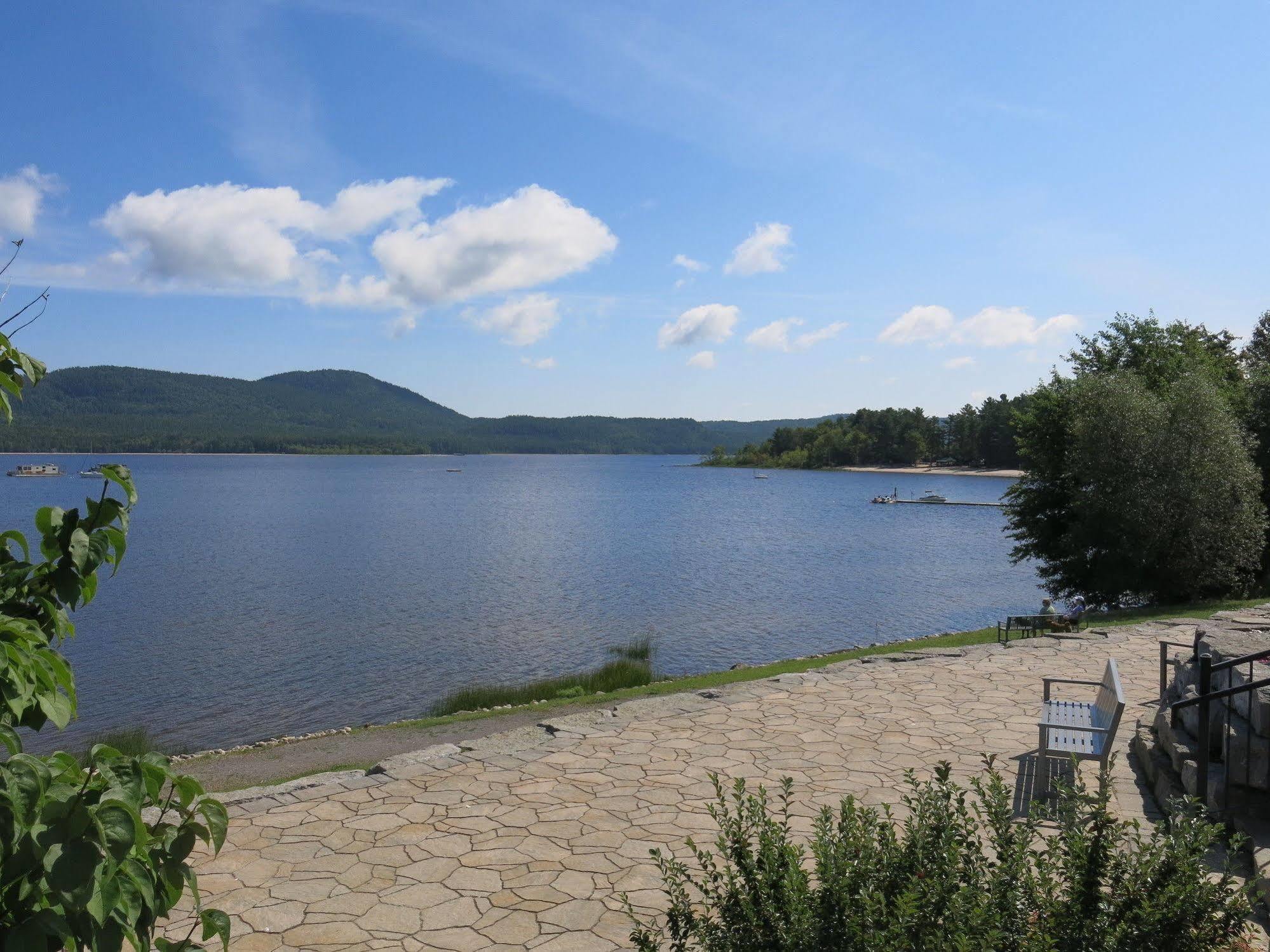 Shemron Suites Hotel Deep River Exteriér fotografie