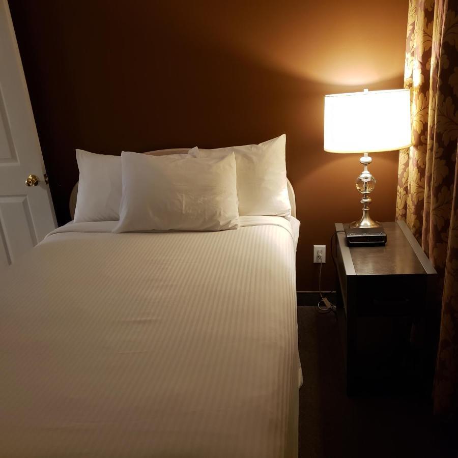 Shemron Suites Hotel Deep River Exteriér fotografie